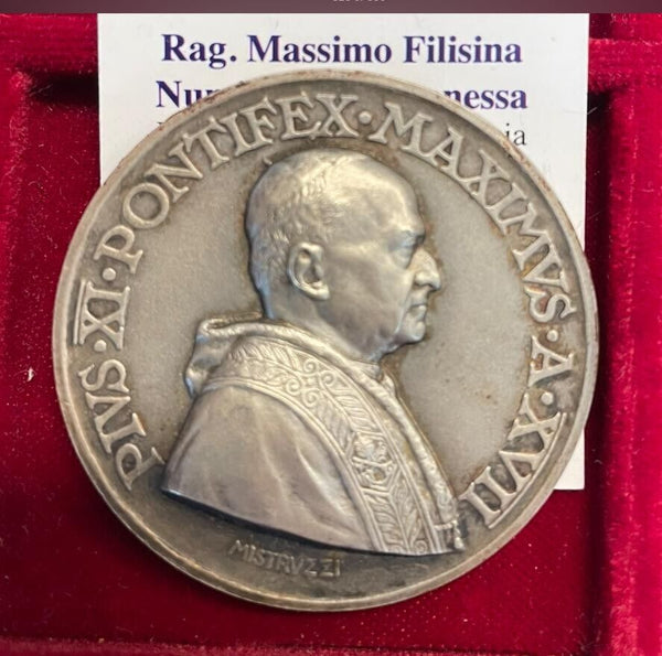 NL* ROME POPE PIUS XI Silver Medal 1938 XVII LATERAN UNIVERSITY