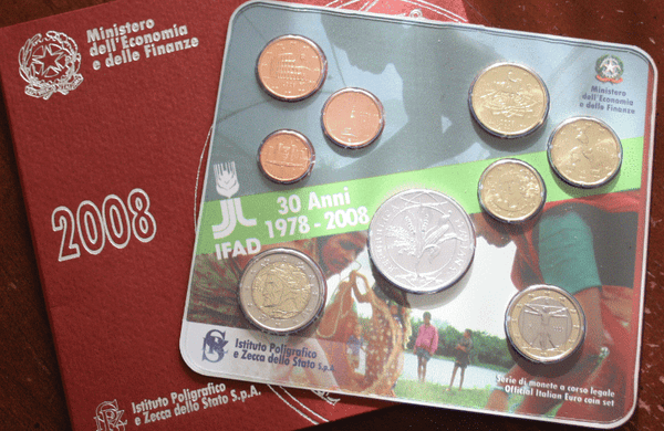 NL* ITALY Divisional 2008 9 Values in EURO with 5 EURO SILVER IFAD FDC