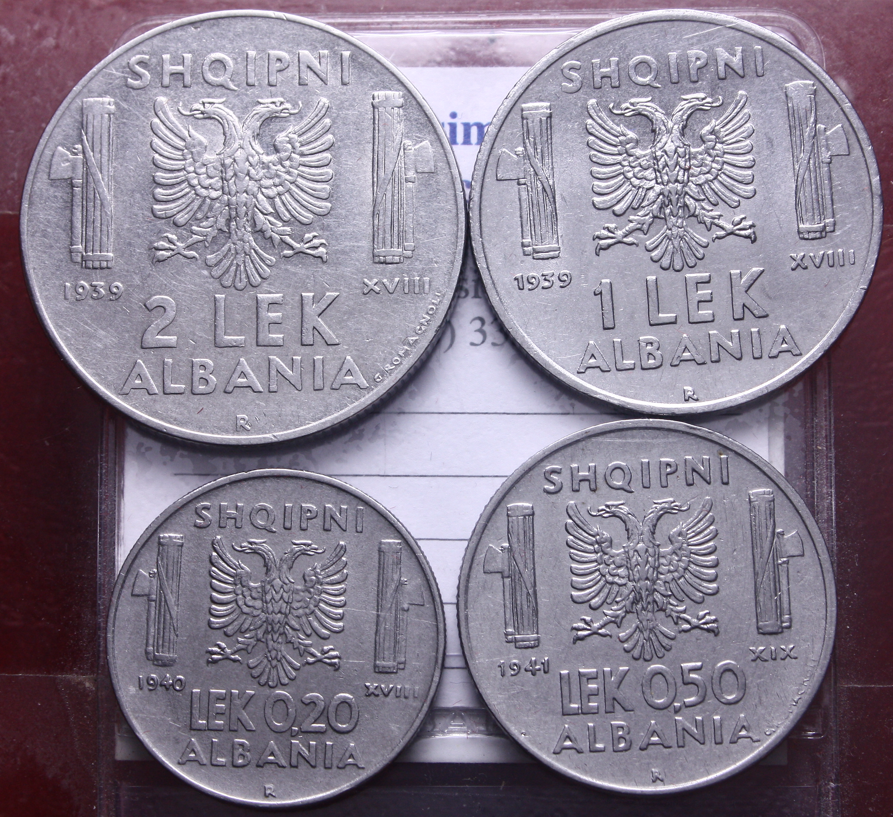NL* VEIII ALBANIA Lotto 4 pezzi 2 LEK 1 LEK 1939 0,20 LEK 1940 0,50 LEK 1941