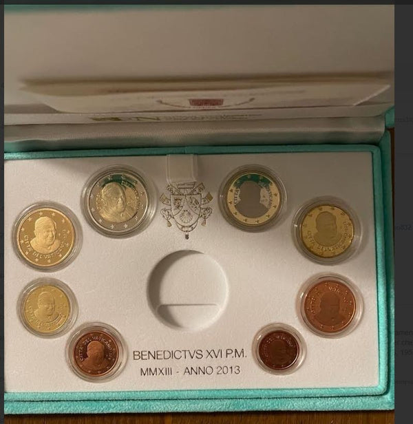 NL*Vaticano Papa BENEDETTO XVI Divisionale 2013 8 valori PROOF SENZA 50 EURO ORO