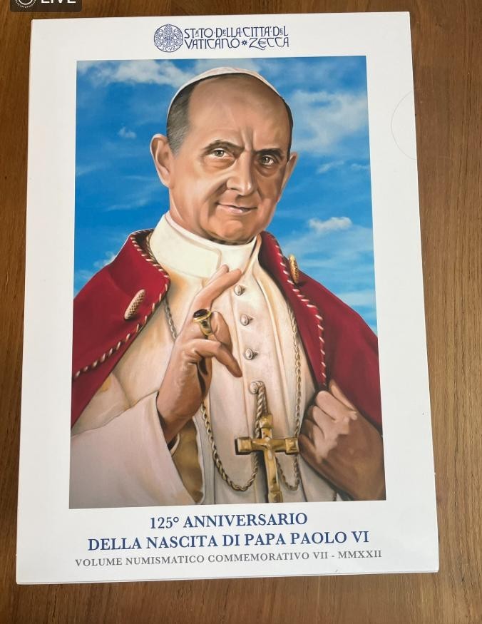 NL*CITTA' DEL VATICANO PAPA FRANCESCO Volume Numismatico 2022 VII con 2+2 euro