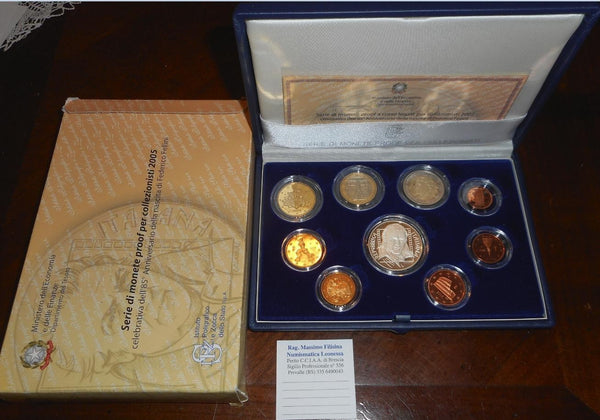 NL* ITALIA REPUBBLICA Divisionale 2005 9 Valori in EURO CON 5 Euro Argento PROOF