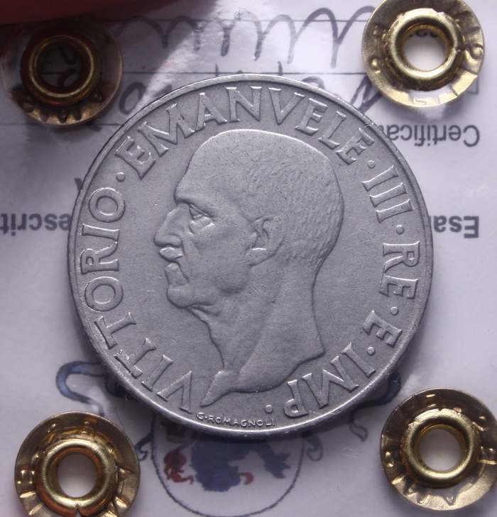 NL* VEIII 1 LIRA IMPERO 1940 VARIANTE 4 STANGHETTE R2 SPL+ Perizia Filisina