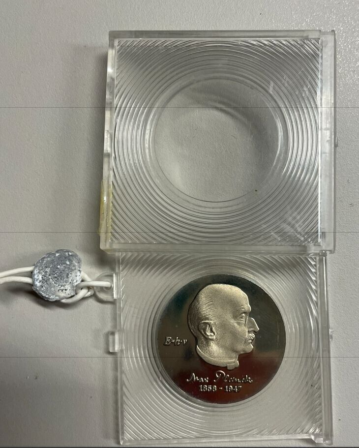 NL* DDR EAST GERMANY 5 MARK 1983 MAX PLANCK PROOF PP WITH OPEN SEAL