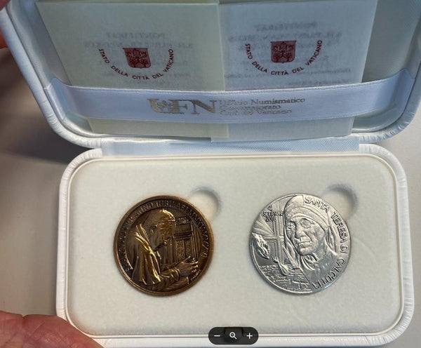 NL* VATICANO Medaglie in Bronzo e Argento Anno Santo e Madre Teresa di Calcutta