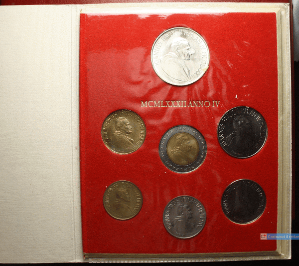EN* VATICAN JOHN PAUL II Divisional 1982 IV 6 values + 1000 Lire Silver