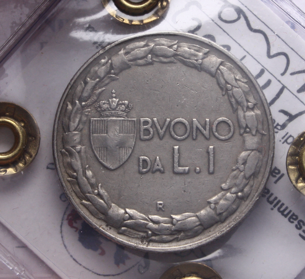 NL* VEIII ITALIA BUONO 1 LIRA 1922 ASSE SPOSTATO 30° RARA BB Perizia Filisina