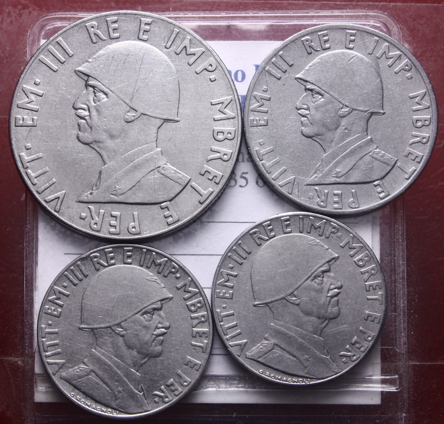 NL* VEIII ALBANIA Lotto 4 pezzi 2 LEK 1939 0,50 LEK 1940 0,20 LEK 1939 1941