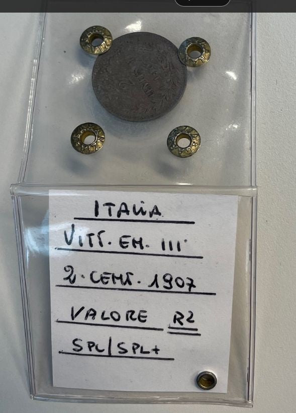 NL* VEIII RE D'ITALIA 2 CENTESIMI VALORE 1907 MOLTO RARA SPL/SPL+ Perizia Paier