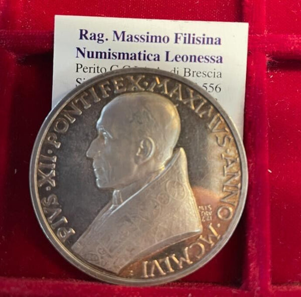 NL* ROME POPE PIUS XII Silver Medal 1956 EXTRAORDINARY PEACE JUSTICE CHARITY