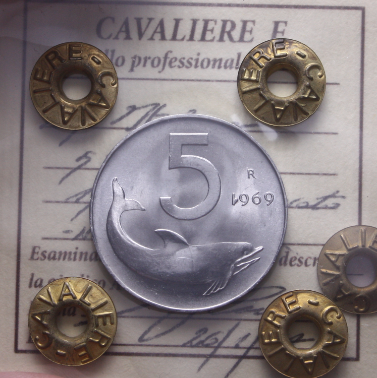 NL* Italia Repubblica 5 LIRE DELFINO 1969 1 ROVESCIATO NC FDC Perizia Cavaliere