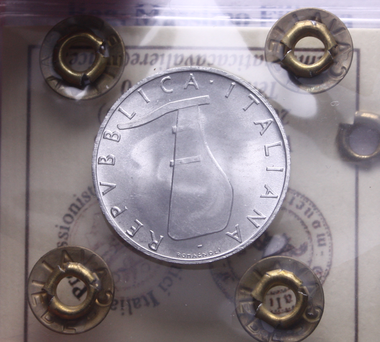 NL* Italia Repubblica 5 LIRE DELFINO 1969 1 ROVESCIATO NC FDC Perizia Cavaliere