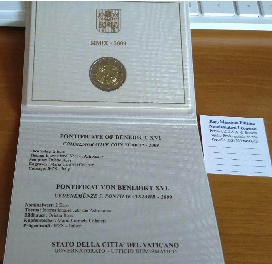 NL* VATICANO BENEDETTO XVI 2 Euro 2009 ANNO INTERNAZ. ASTRONOMIA FDC set zecca